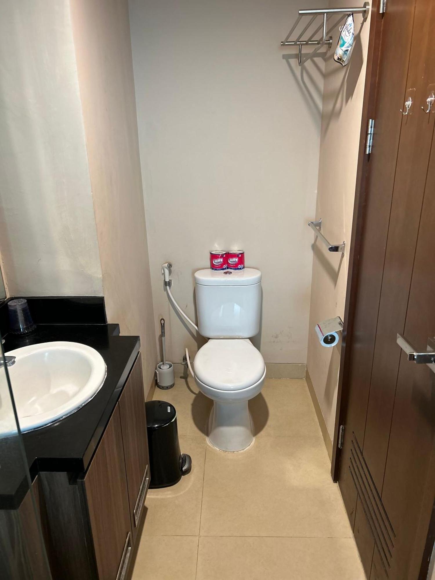 U Residence 2 Studio Apartment Pool View Tangerang Exterior foto